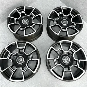 GENUINE ROLLS ROYCE WRAITH GHOST BLACK BADGE CARBON WHEEL SET 500006782